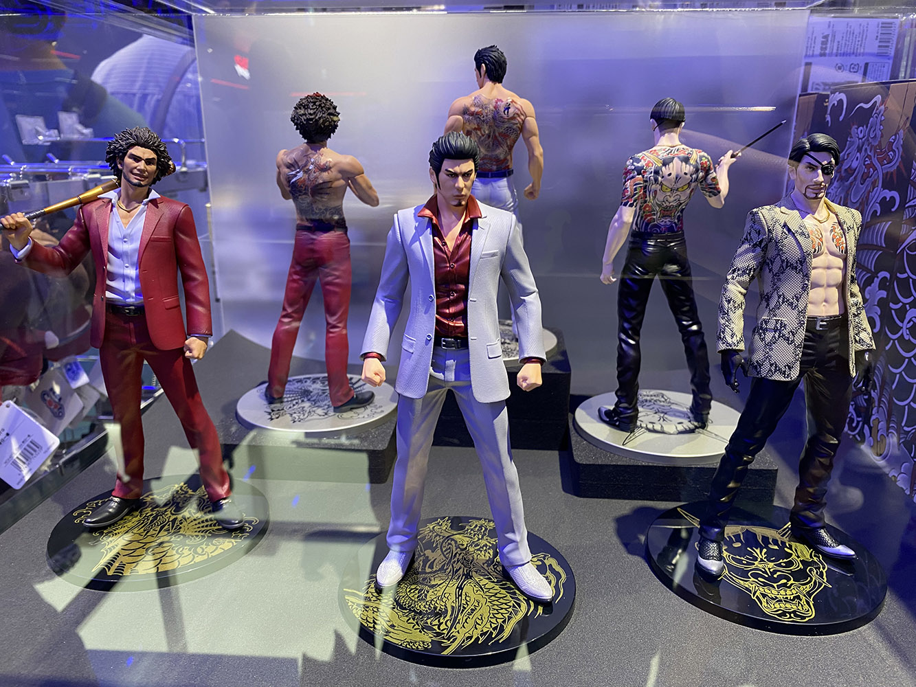 Figures dos personagens mais adorados de Like a Dragon